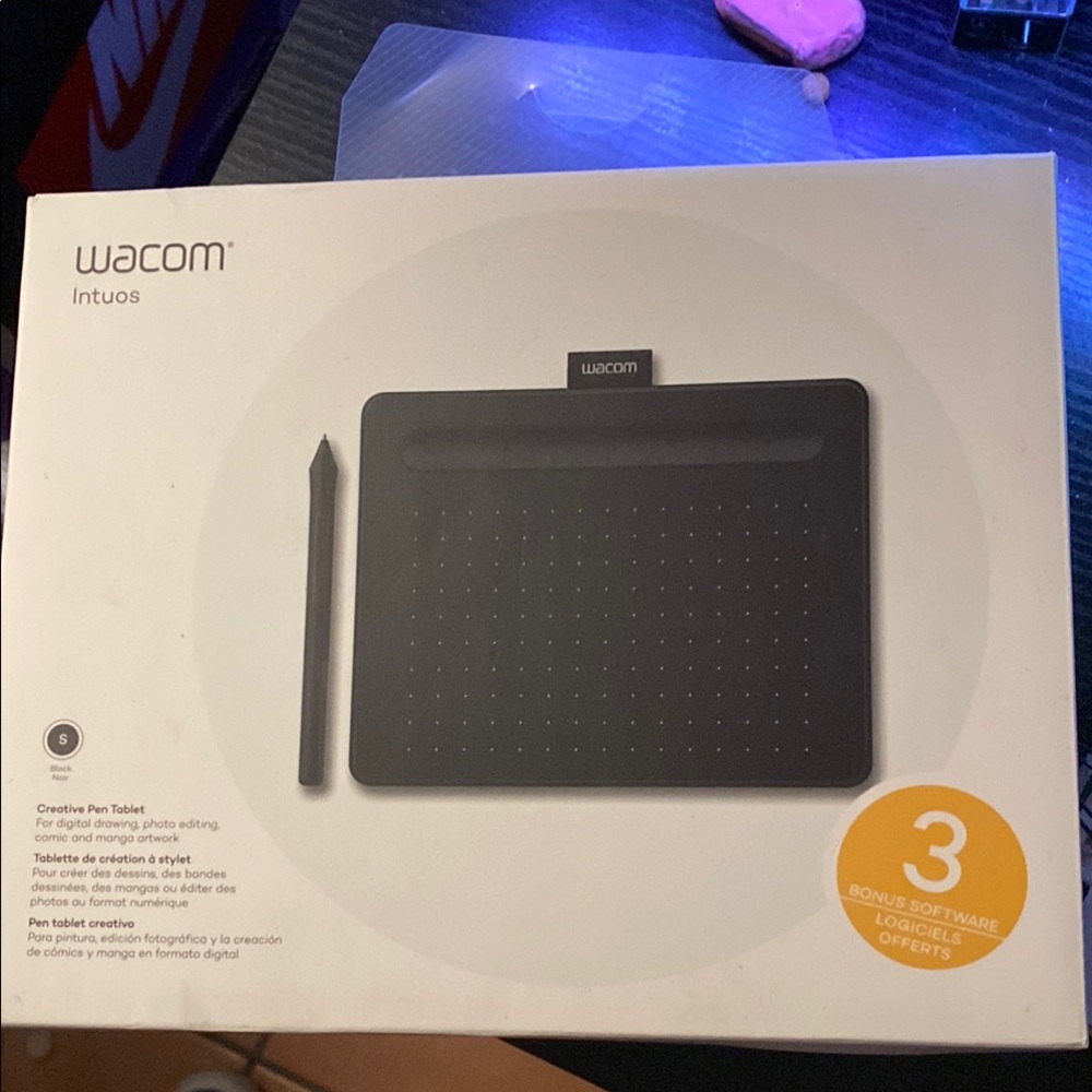 Intuos Black Creative Pen Tablet